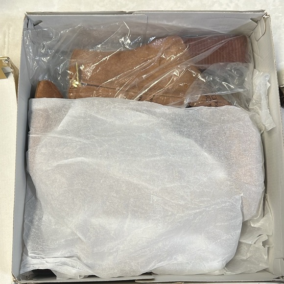 Michael Kors Women’s Hazel Flex Bootie- 9.5M - Picture 7 of 12